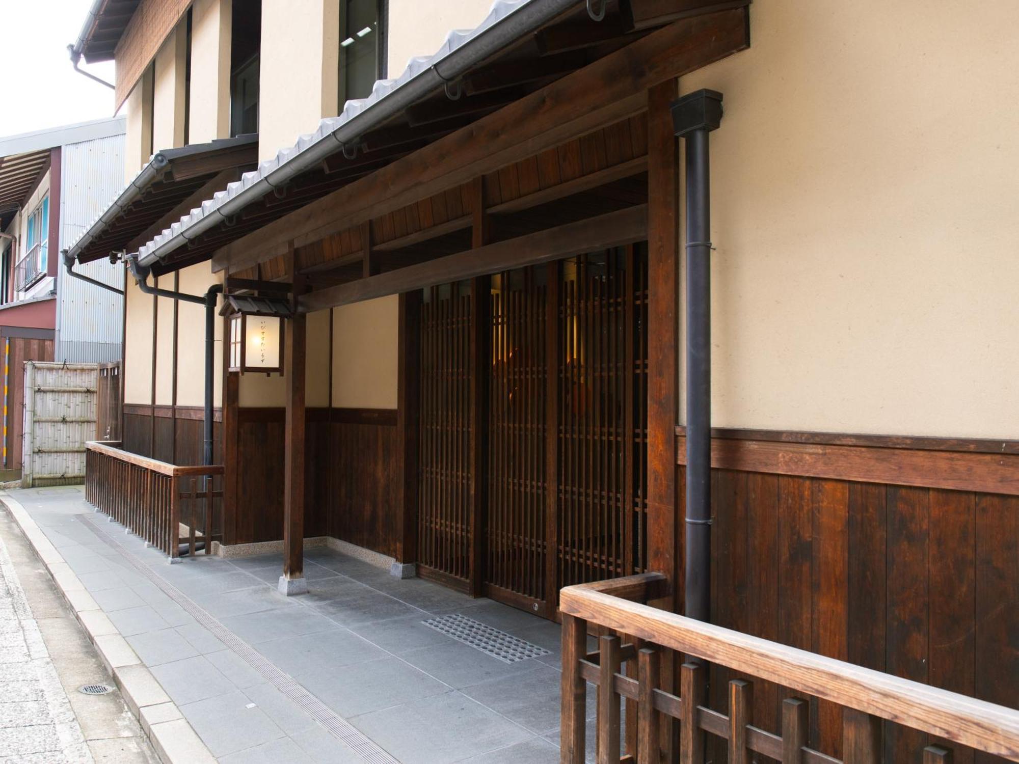 Ibis Styles Kyoto Shijo Hotel Екстериор снимка